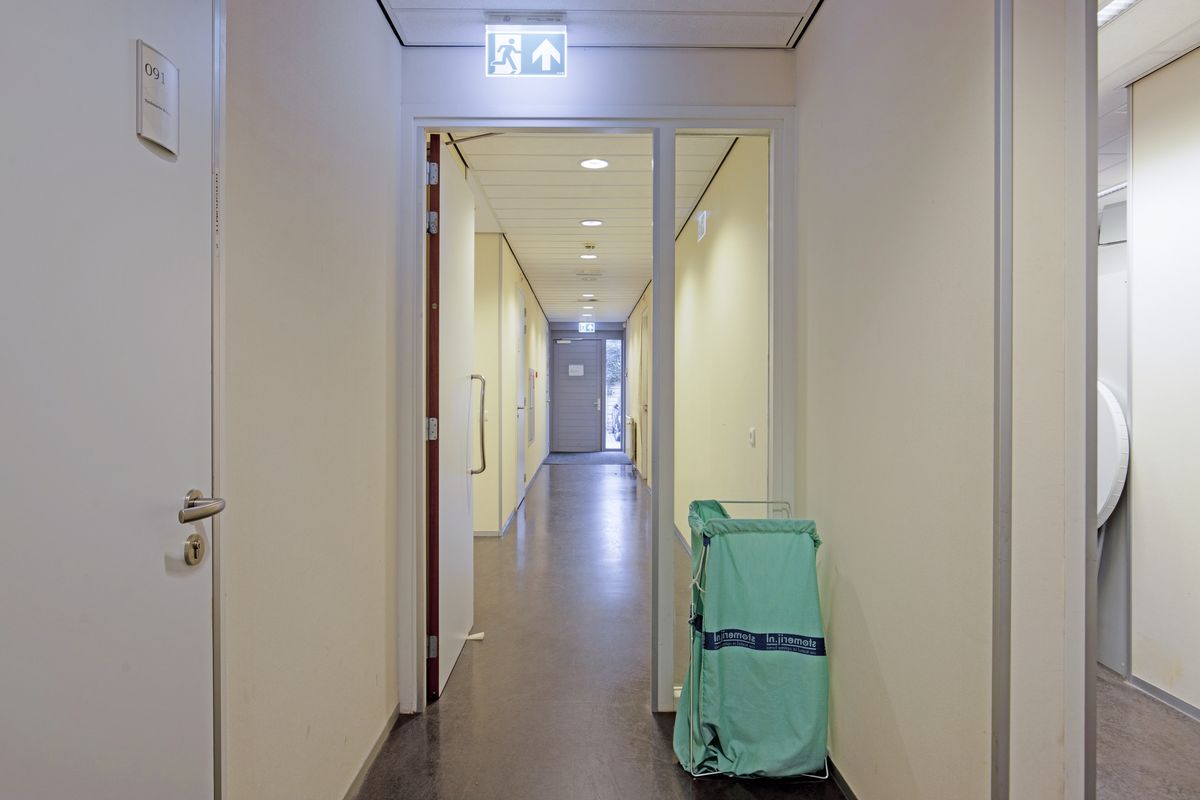 Burgemeester de Bruïnelaan 73, ZWIJNDRECHT