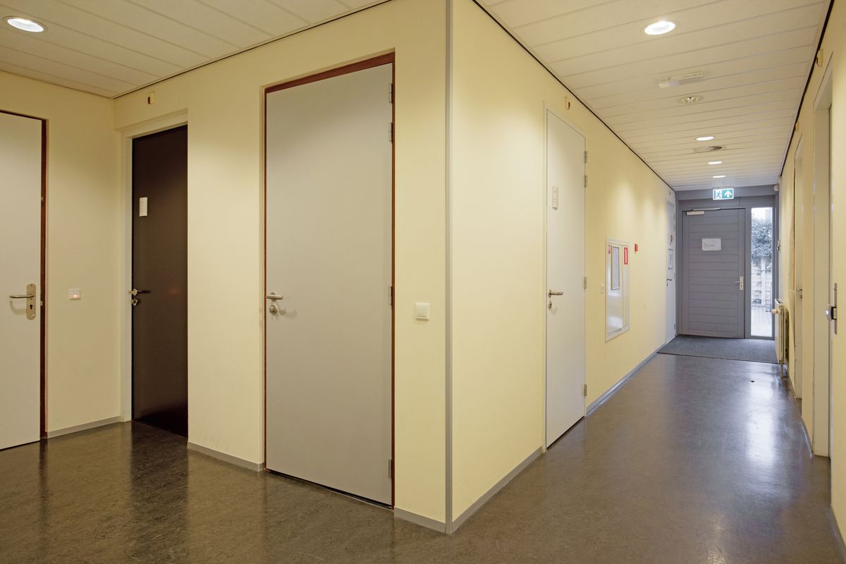 Burgemeester de Bruïnelaan 73, ZWIJNDRECHT