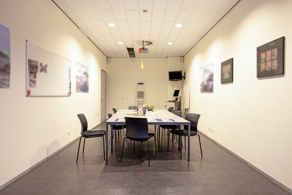 Burgemeester de Bruïnelaan 73, ZWIJNDRECHT