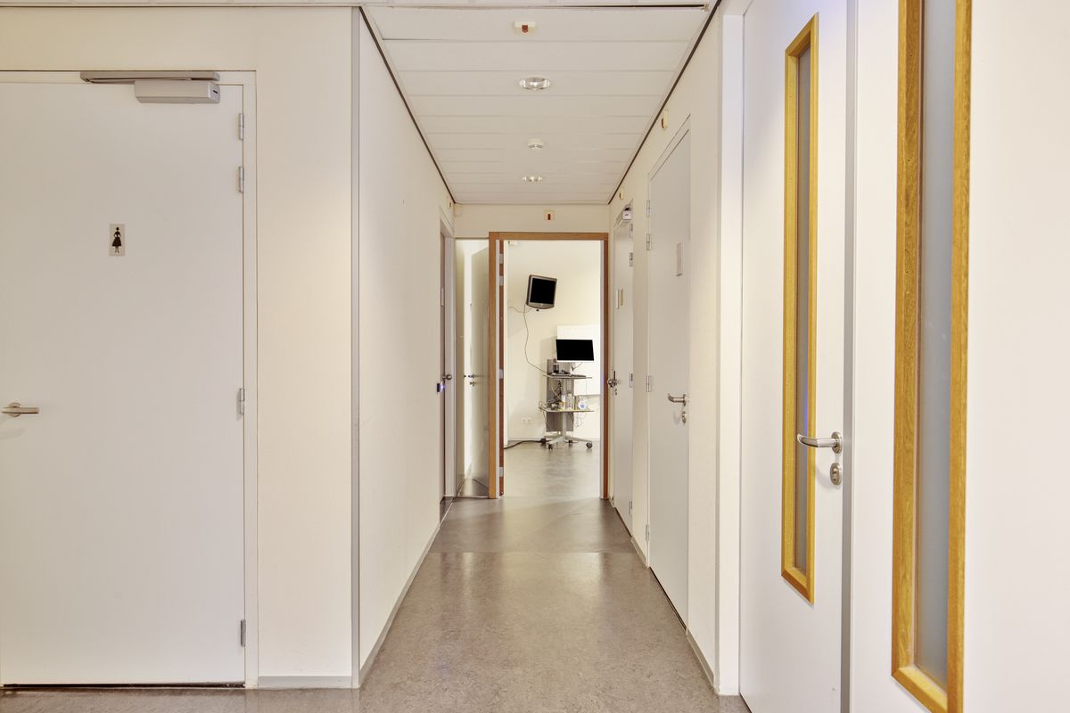 Burgemeester de Bruïnelaan 73, ZWIJNDRECHT