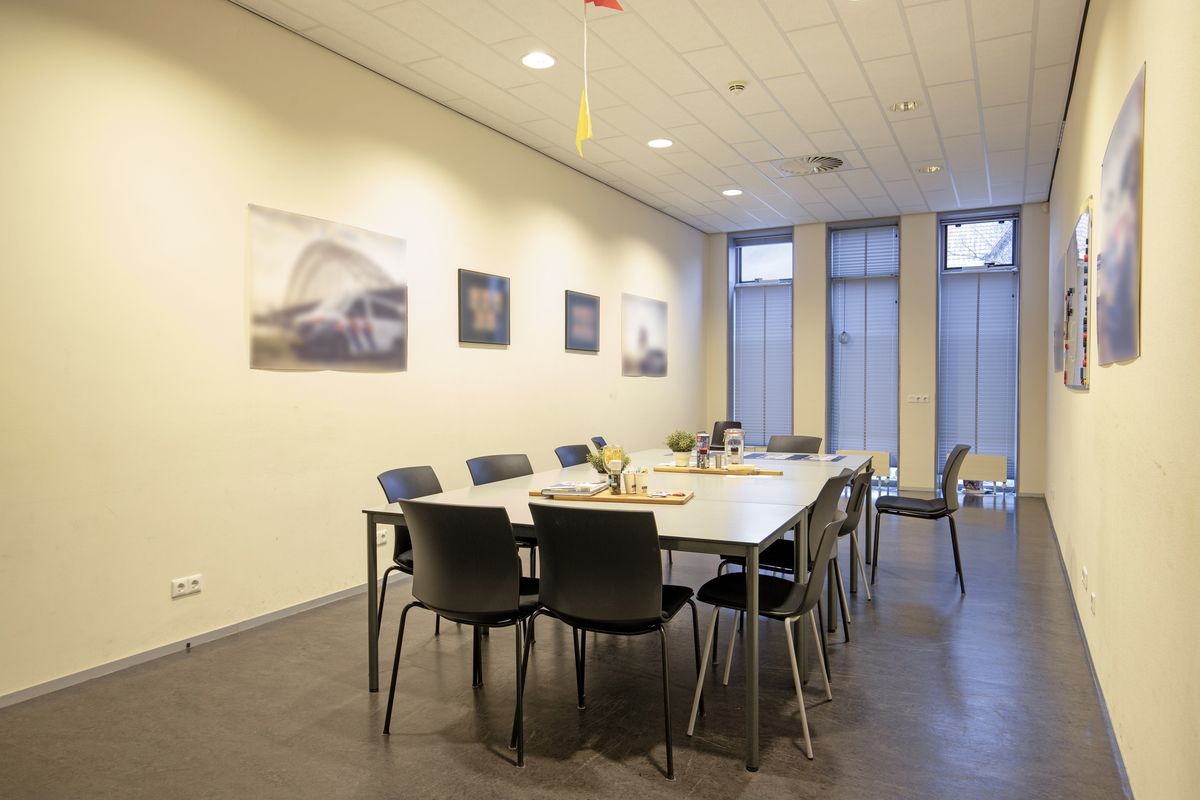 Burgemeester de Bruïnelaan 73, ZWIJNDRECHT