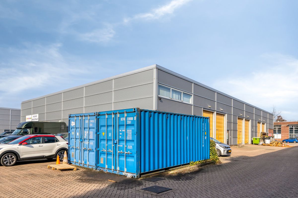 De Plaats 13, HENDRIK-IDO-AMBACHT