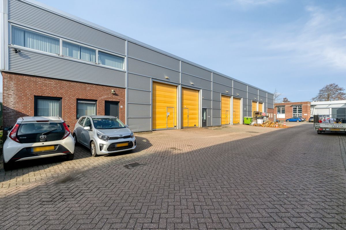 De Plaats 13, HENDRIK-IDO-AMBACHT