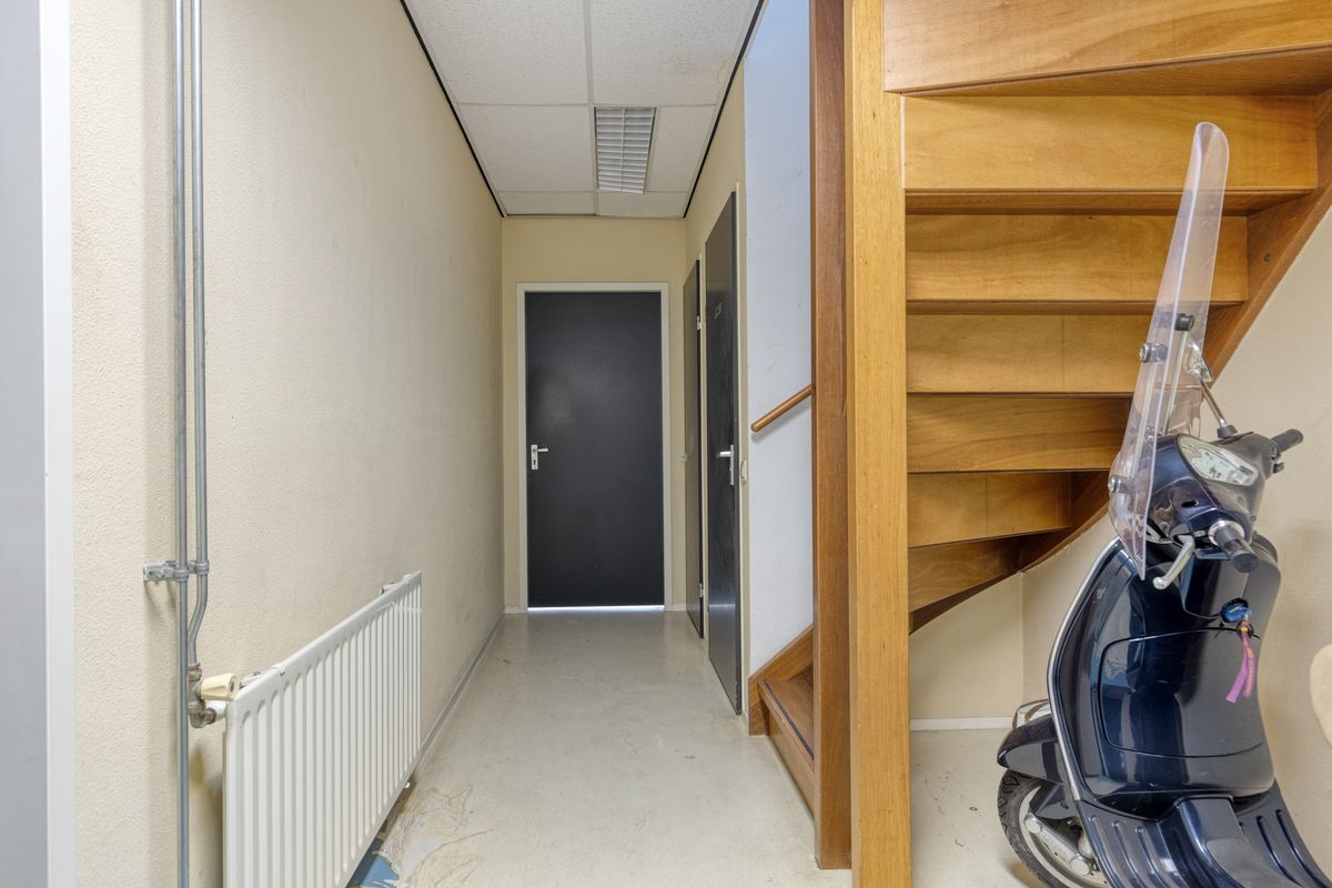 De Plaats 13, HENDRIK-IDO-AMBACHT