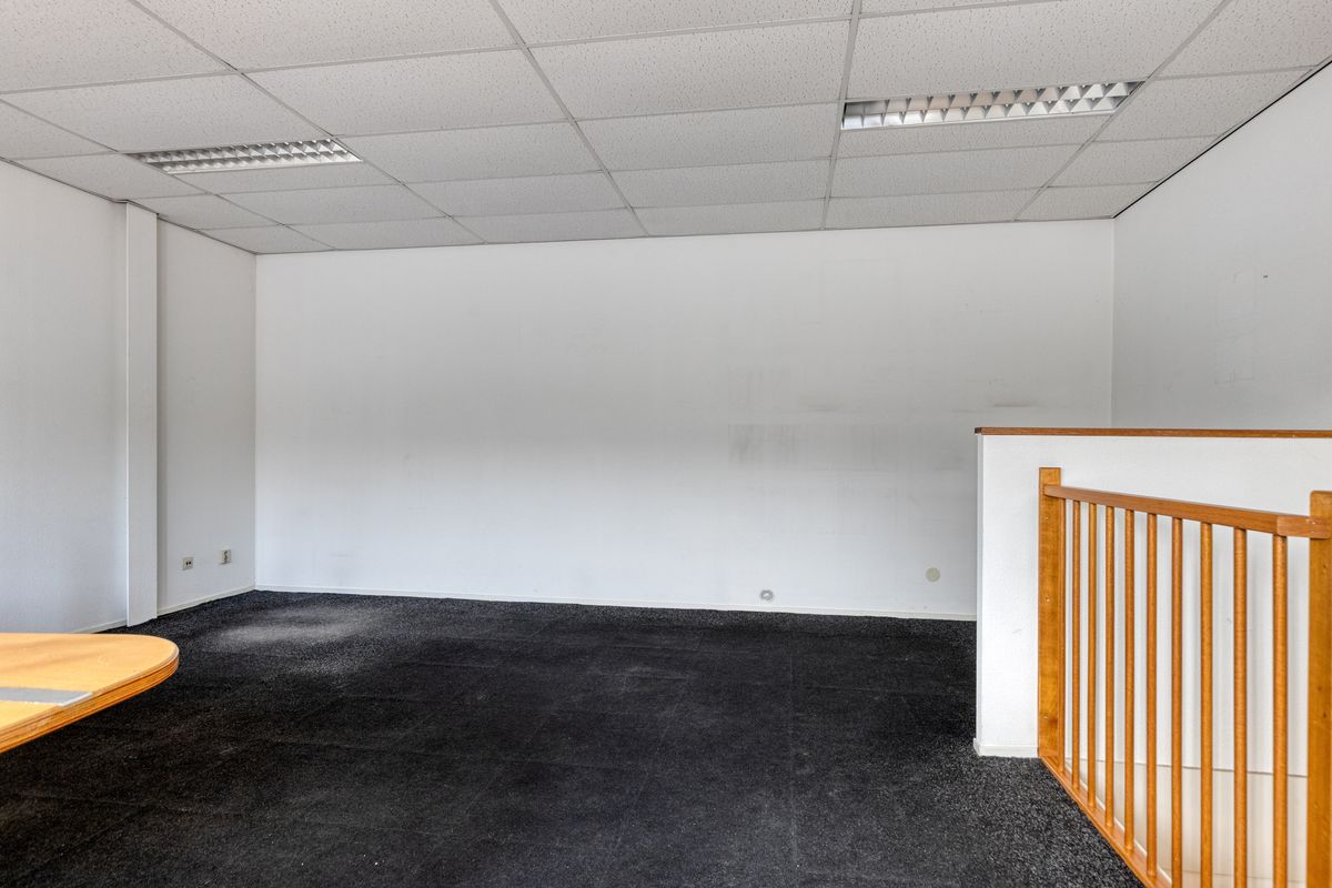 De Plaats 13, HENDRIK-IDO-AMBACHT