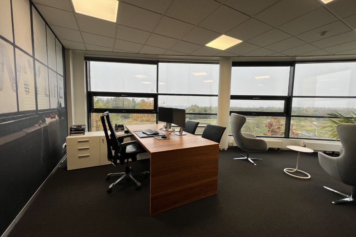 De Veldoven 13, HENDRIK-IDO-AMBACHT