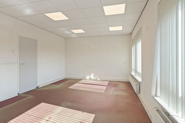 Burgemeester de Bruïnelaan 5, ZWIJNDRECHT