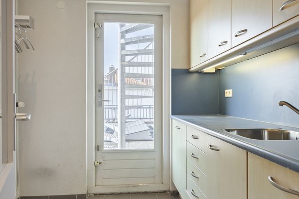 Burgemeester de Bruïnelaan 5, ZWIJNDRECHT