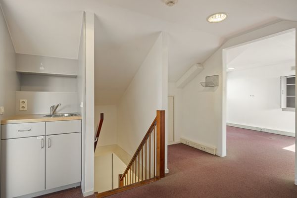 Burgemeester de Bruïnelaan 5, ZWIJNDRECHT