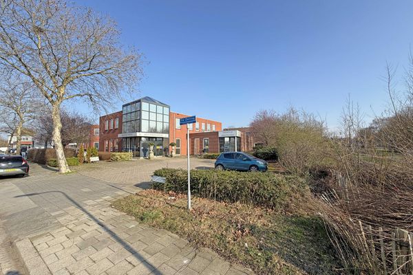 De Zelling 2, HENDRIK-IDO-AMBACHT