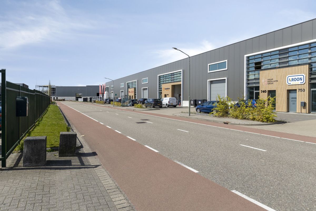 Robijn 800, DORDRECHT