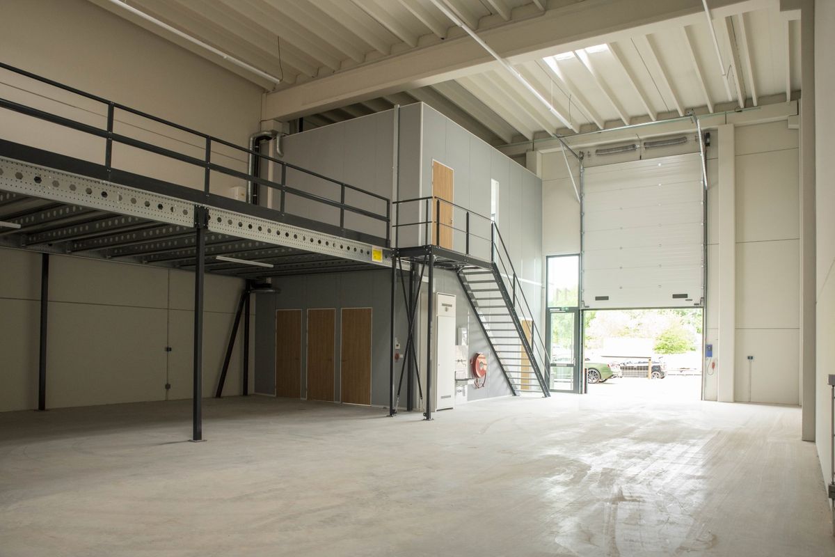 De Wadi 9, HENDRIK-IDO-AMBACHT