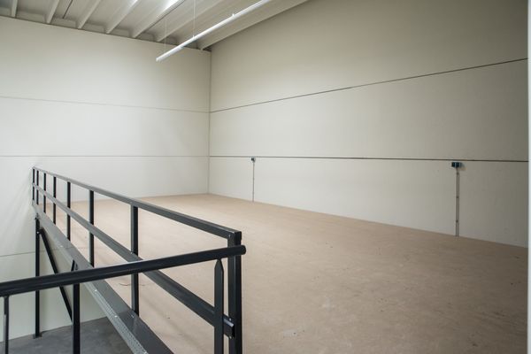 De Wadi 9, HENDRIK-IDO-AMBACHT