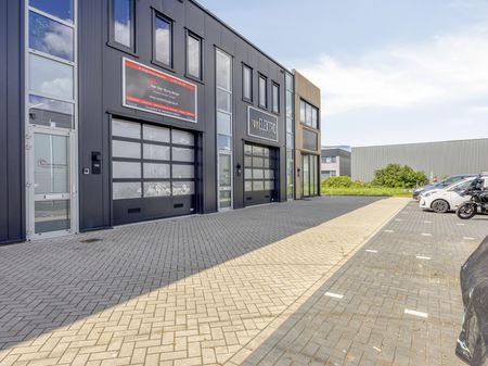 Jade 156, DORDRECHT