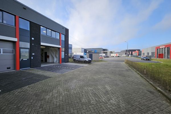 Smaragd 400, DORDRECHT