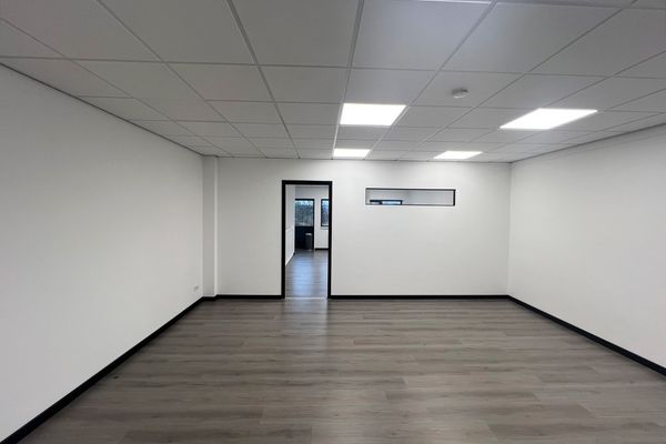 Smaragd 400, DORDRECHT
