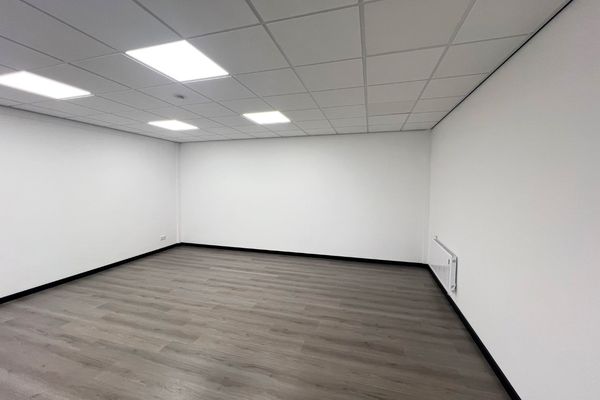Smaragd 400, DORDRECHT