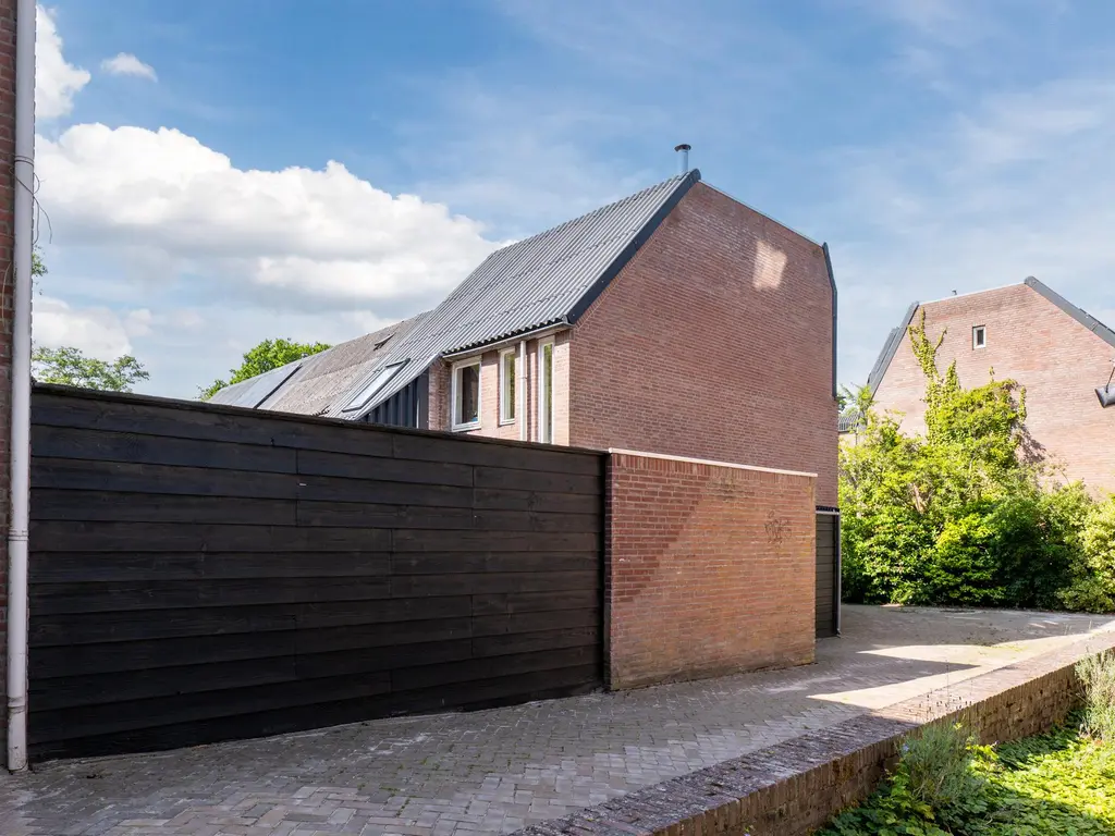 Het Sticht 92, ASSEN