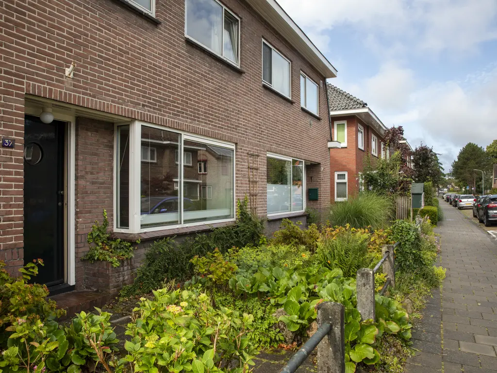 Alteveerstraat 37, ASSEN