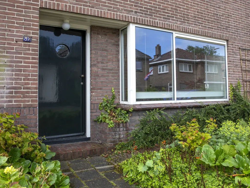 Alteveerstraat 37, ASSEN