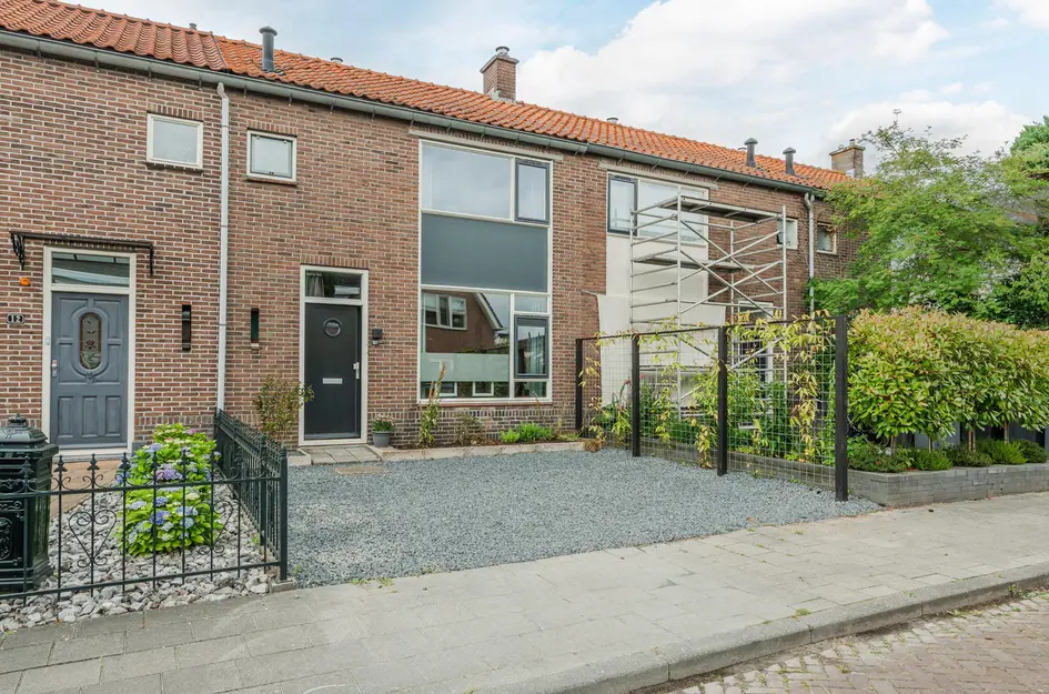 van Goghstraat 10