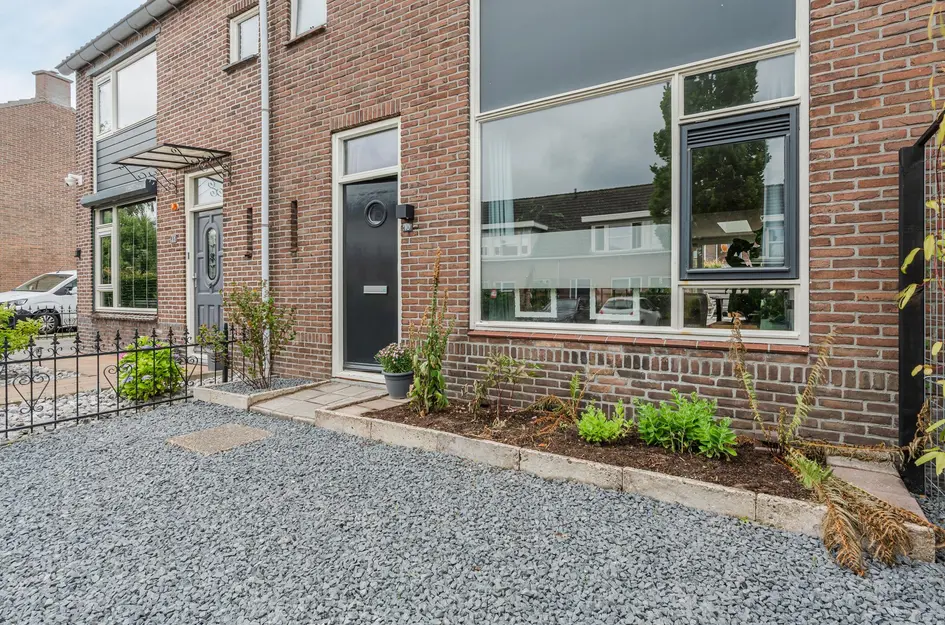 van Goghstraat 10