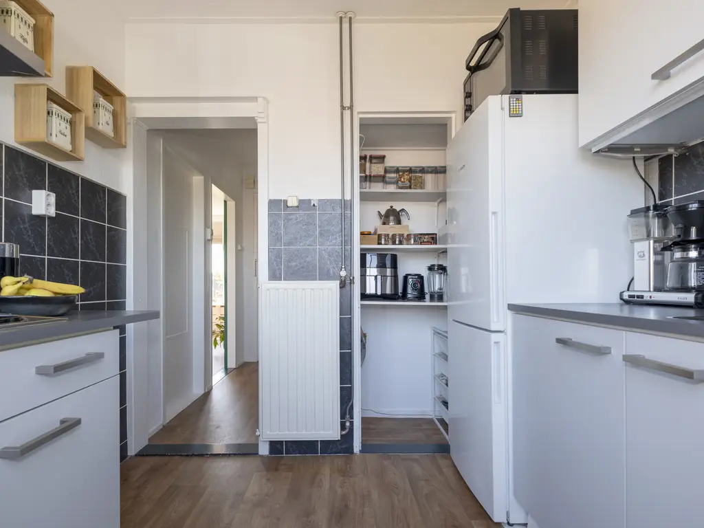 Buizerdstraat 28, ASSEN