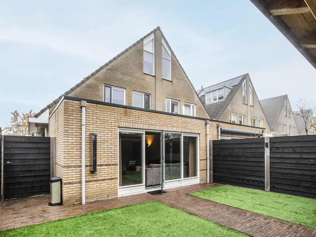 Naoberdreef 23, ASSEN