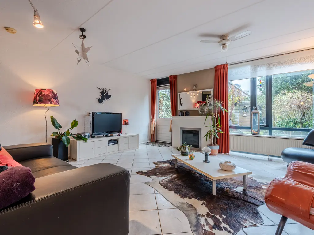 Opaalstoep 73, ASSEN