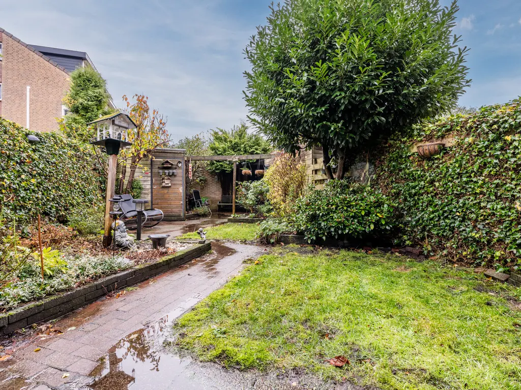 Opaalstoep 73, ASSEN