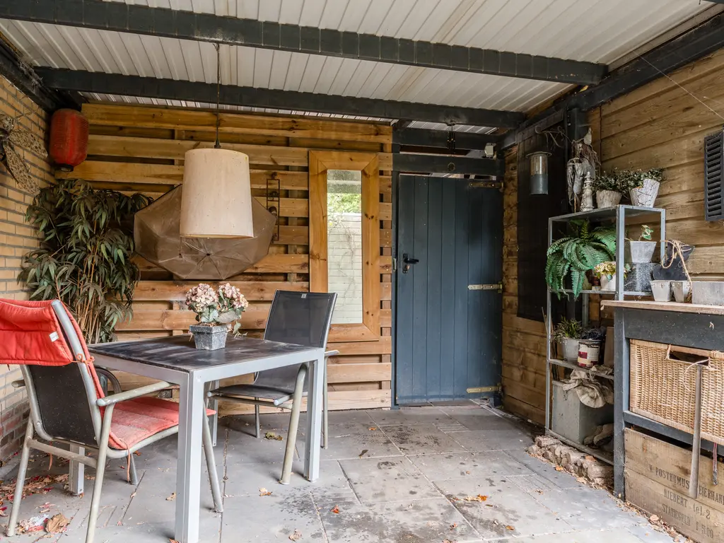 Opaalstoep 73, ASSEN