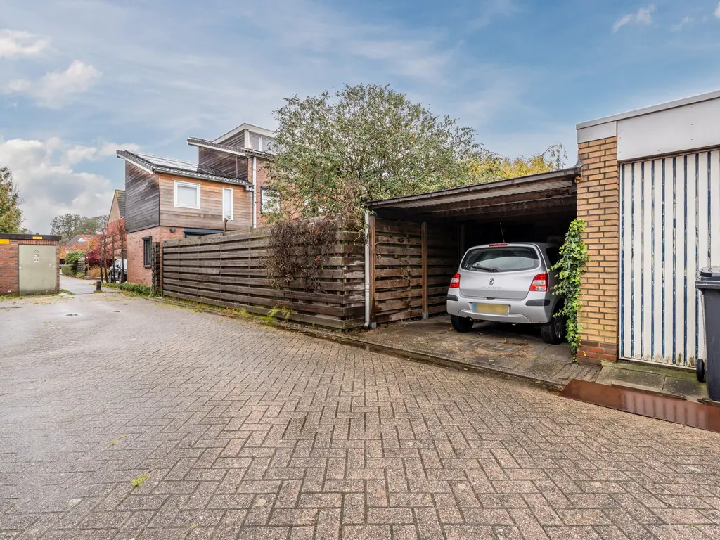 Opaalstoep 73, ASSEN