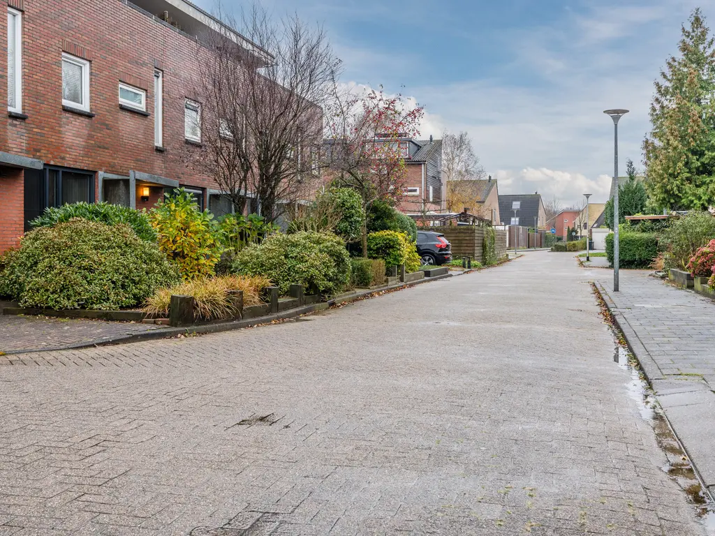 Opaalstoep 73, ASSEN