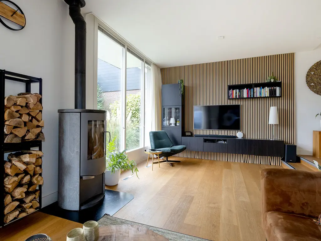 Sambrestraat 24, ASSEN