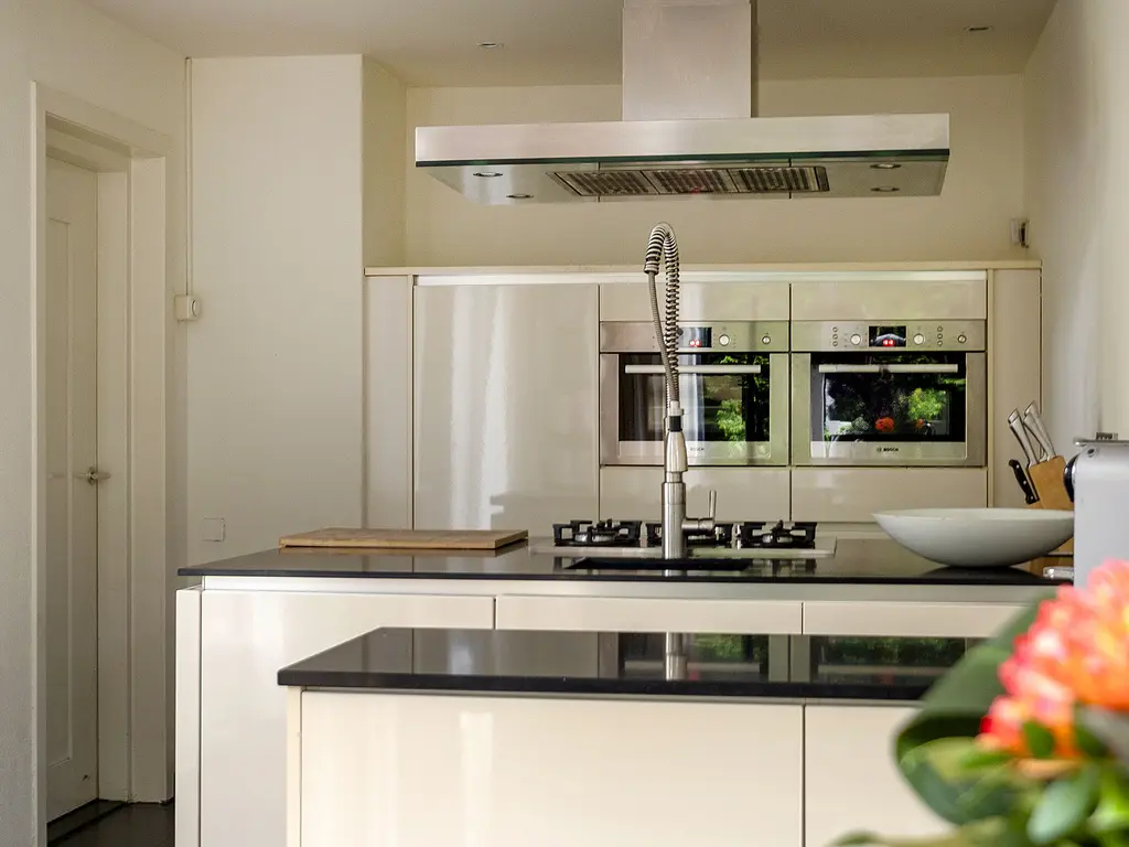 Sambrestraat 24, ASSEN