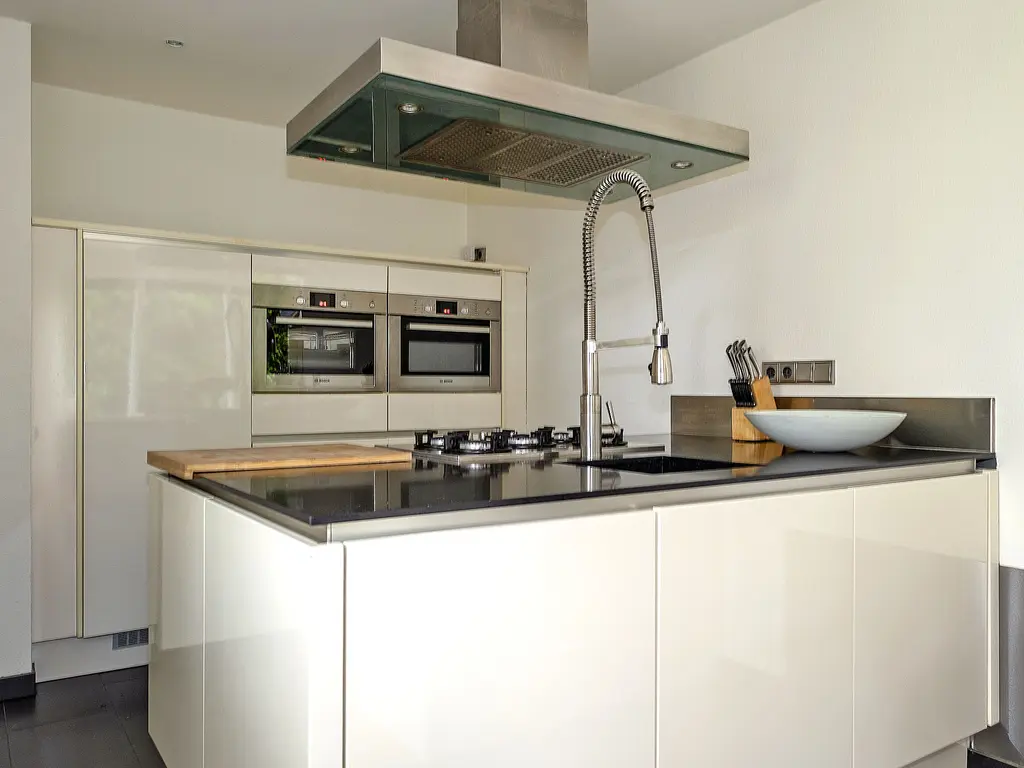 Sambrestraat 24, ASSEN