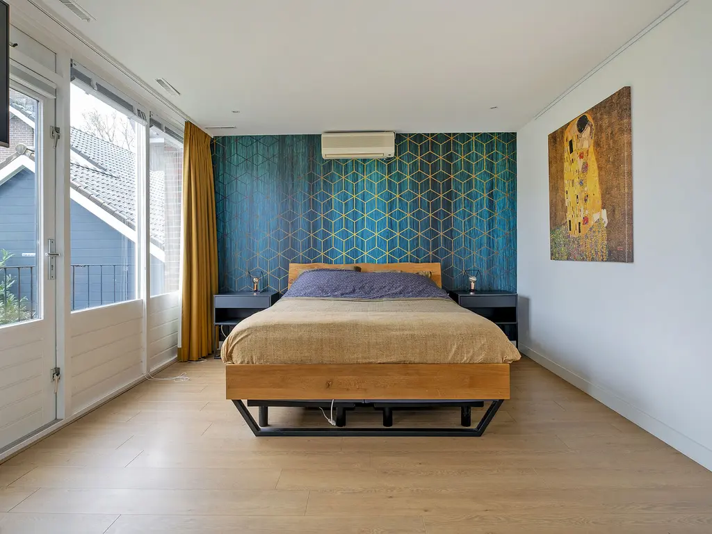 Sambrestraat 24, ASSEN