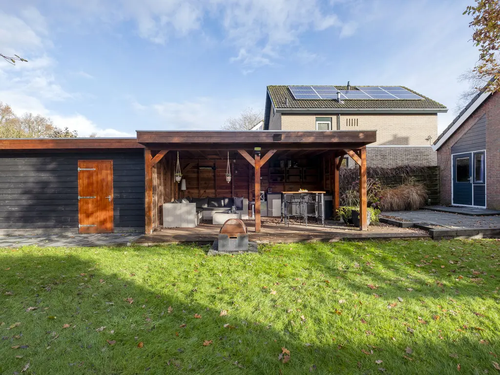 Sambrestraat 24, ASSEN