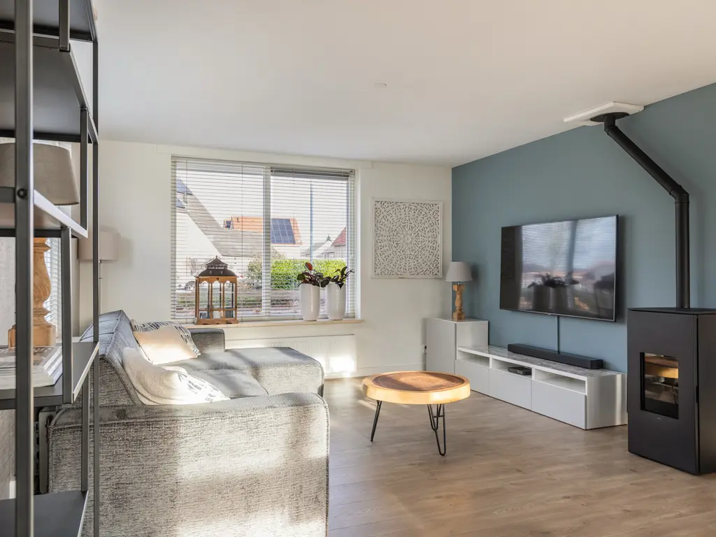 Floralaan 6, BOVENSMILDE