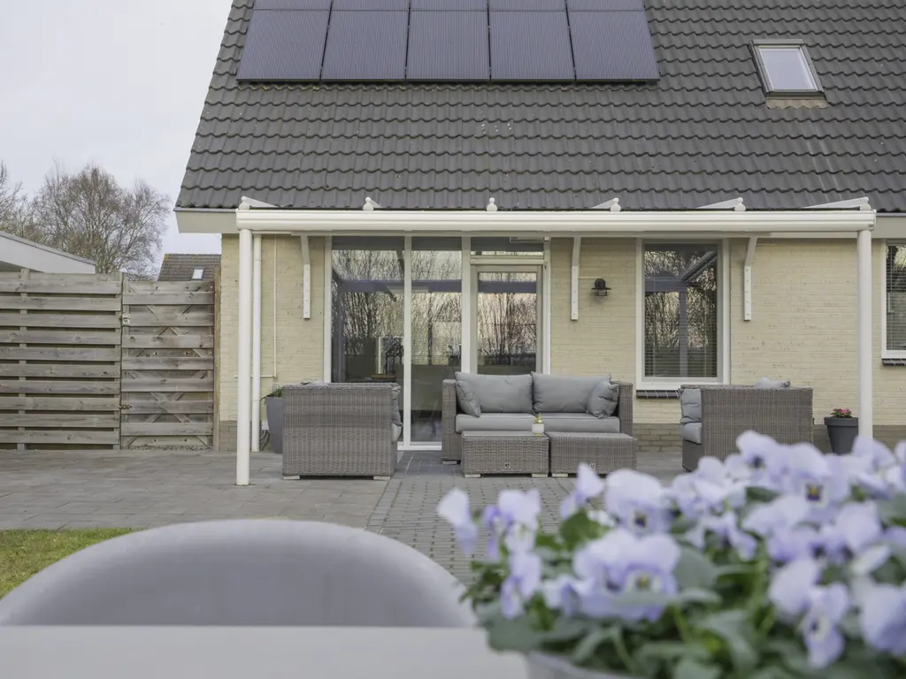 Floralaan 6, BOVENSMILDE