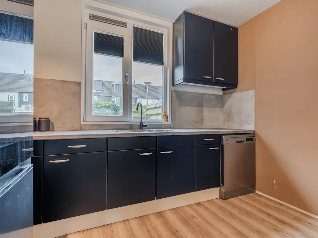 Wolvenveen 64, ASSEN