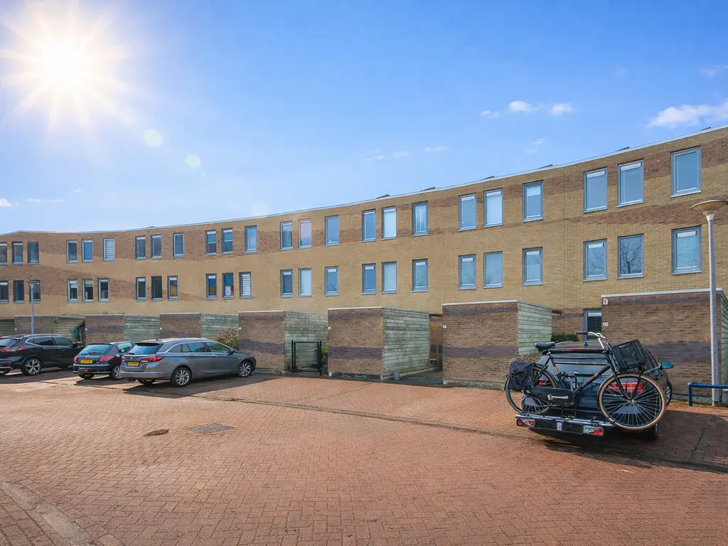 Fuutmesschen 81, ASSEN