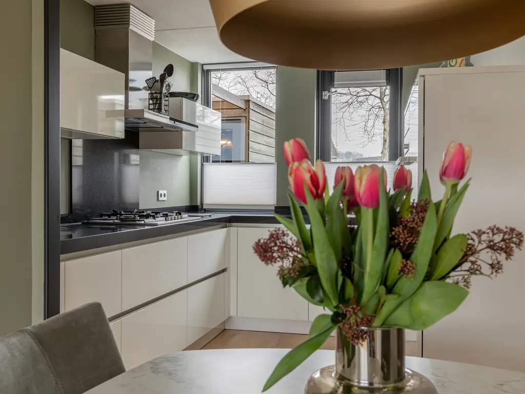 Fuutmesschen 81, ASSEN