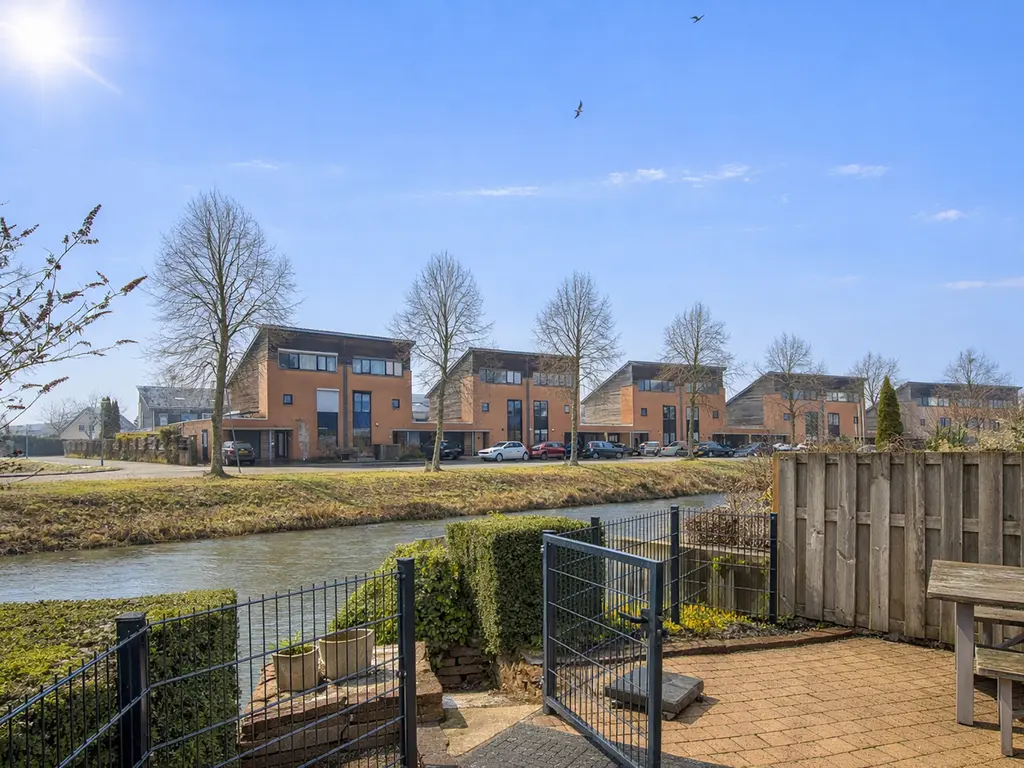 Fuutmesschen 81, ASSEN