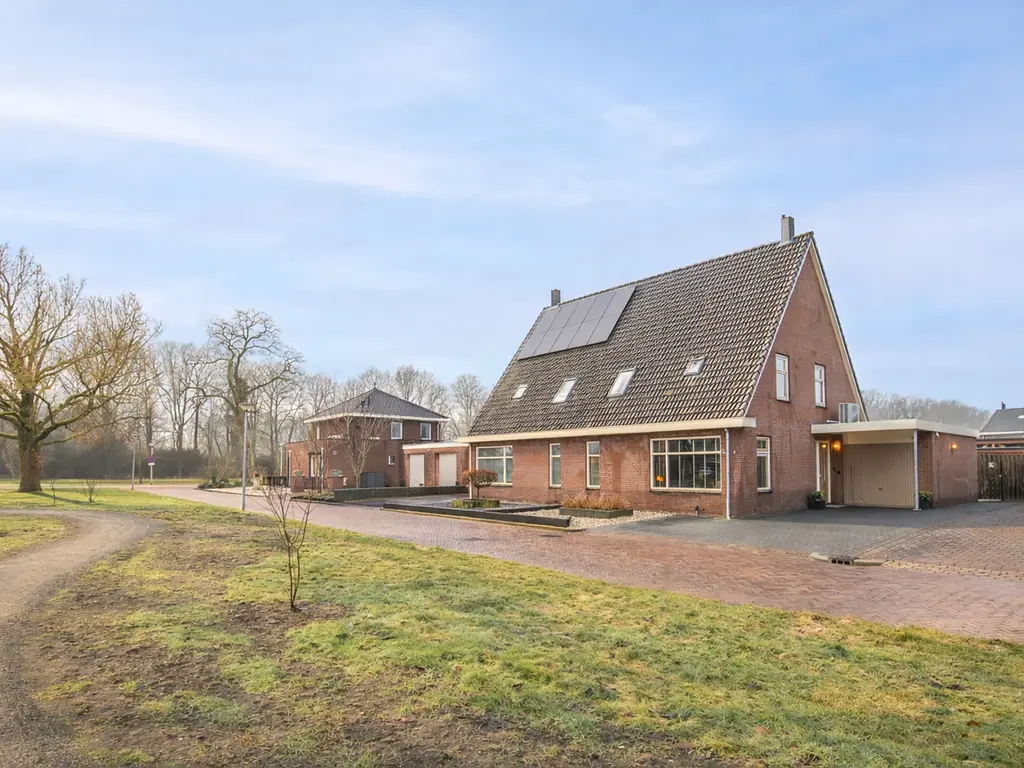 Meidoornlaan 4, NIEUWE PEKELA