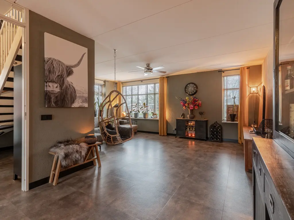 Meidoornlaan 4, NIEUWE PEKELA