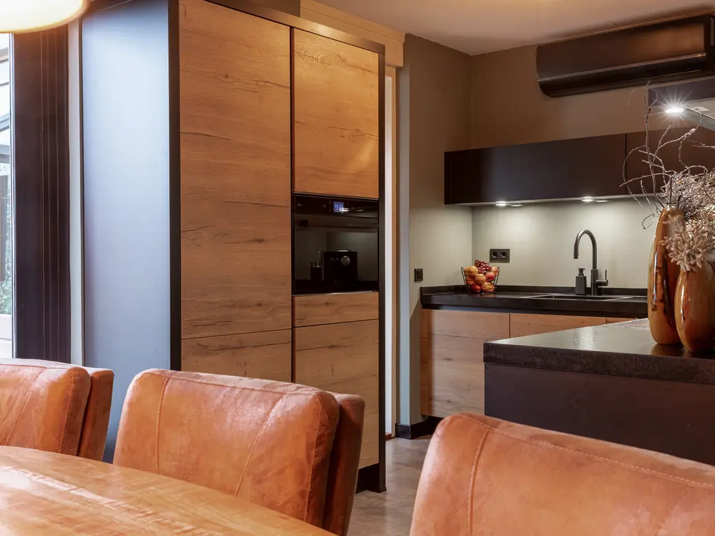 Meidoornlaan 4, NIEUWE PEKELA