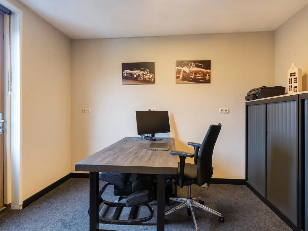 Meidoornlaan 4, NIEUWE PEKELA