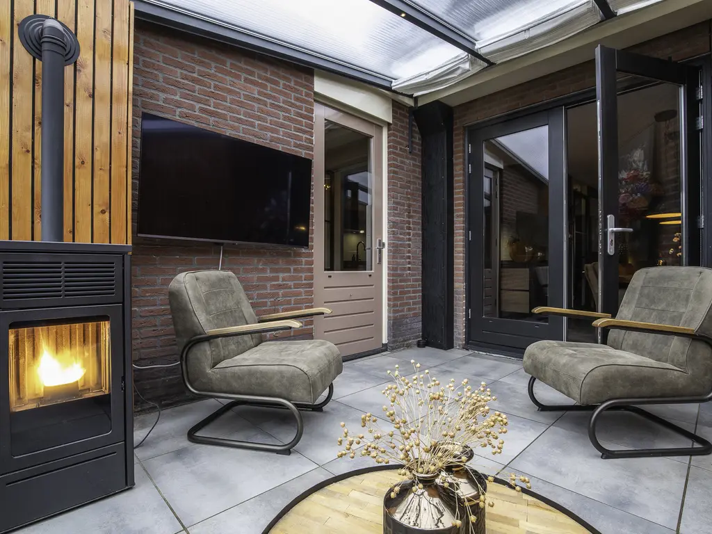 Meidoornlaan 4, NIEUWE PEKELA