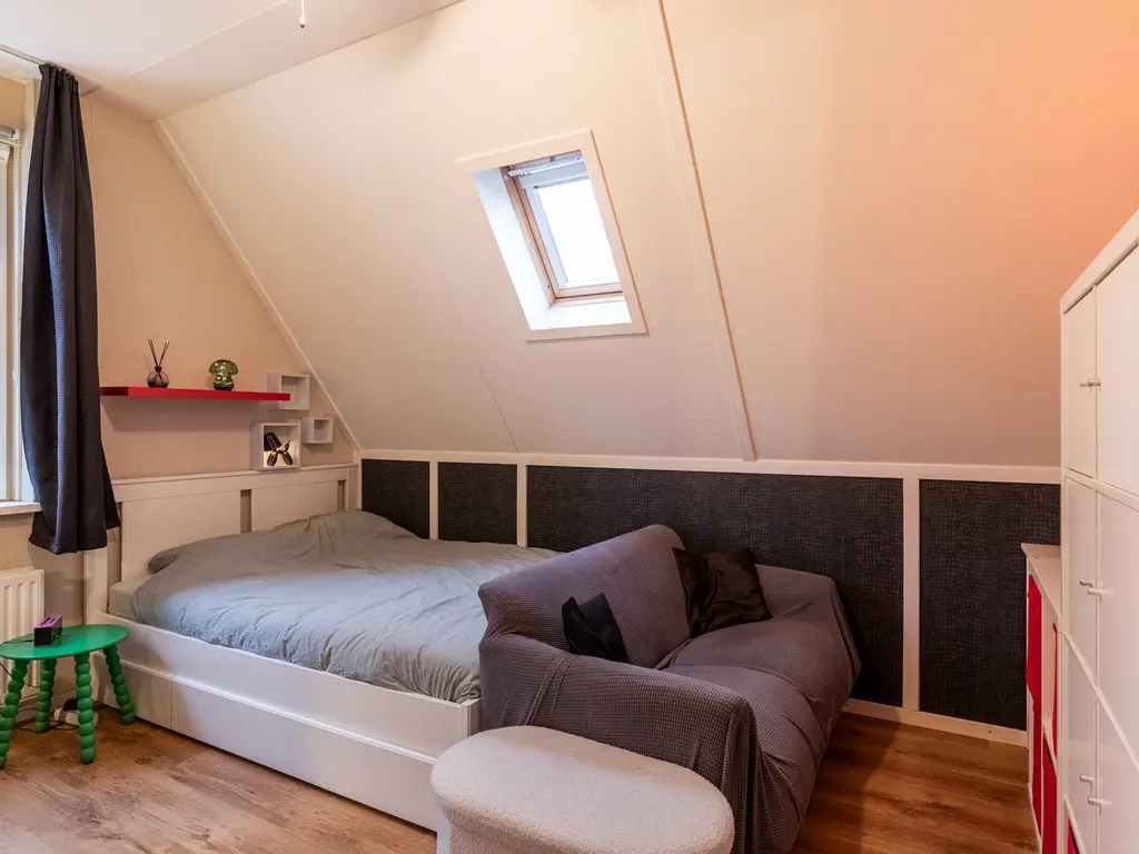 Meidoornlaan 4, NIEUWE PEKELA